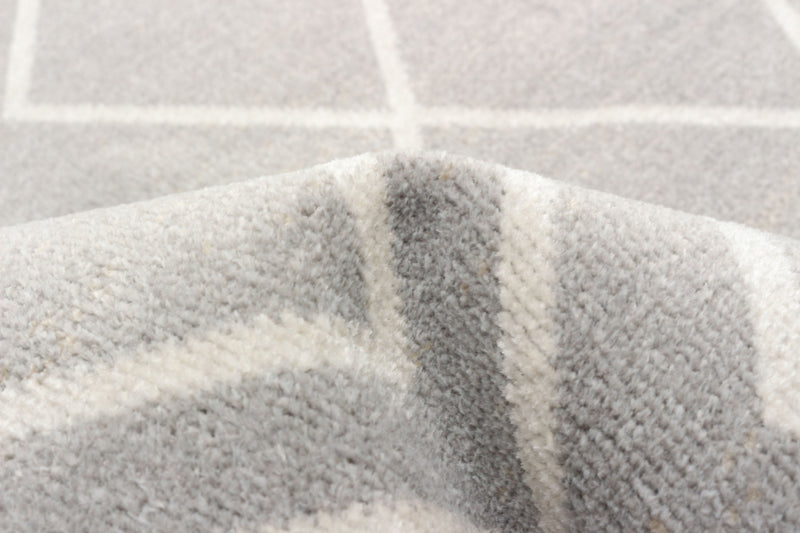 Kenza Grey Machine Washable Area Rug - 2'6\" x 8'0\"