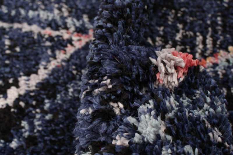 Makondo Abstract Navy Blue Area Rug - 6'7\" x 9'6\"