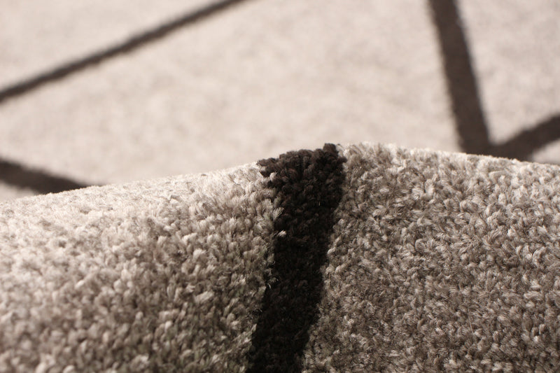 Anandi Grey-Brown Area Rug - 7'10\" x 10'2\"