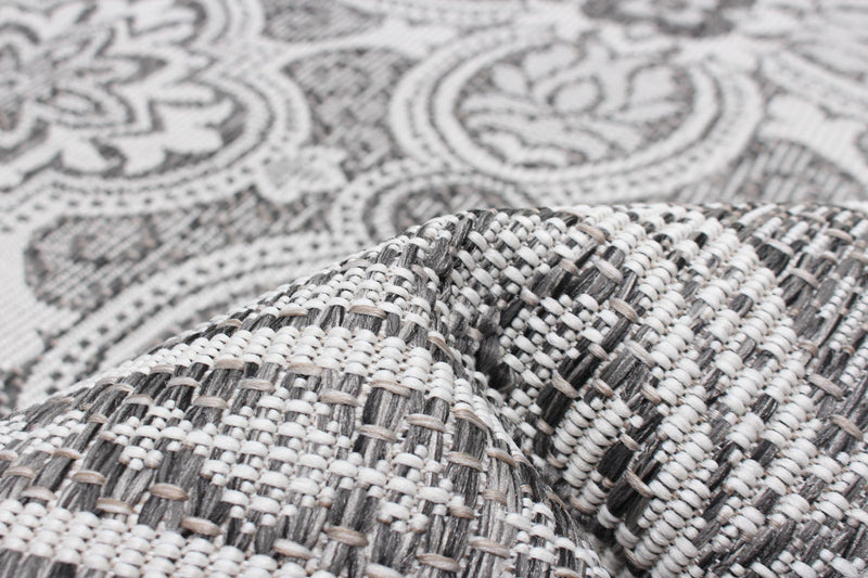 Neisha Traditional Grey Rug 6'7\" X 9'6\" Area Rug