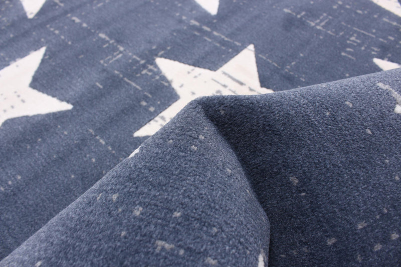 Ira Navy 4'7\" x 6'7\" Area Rug