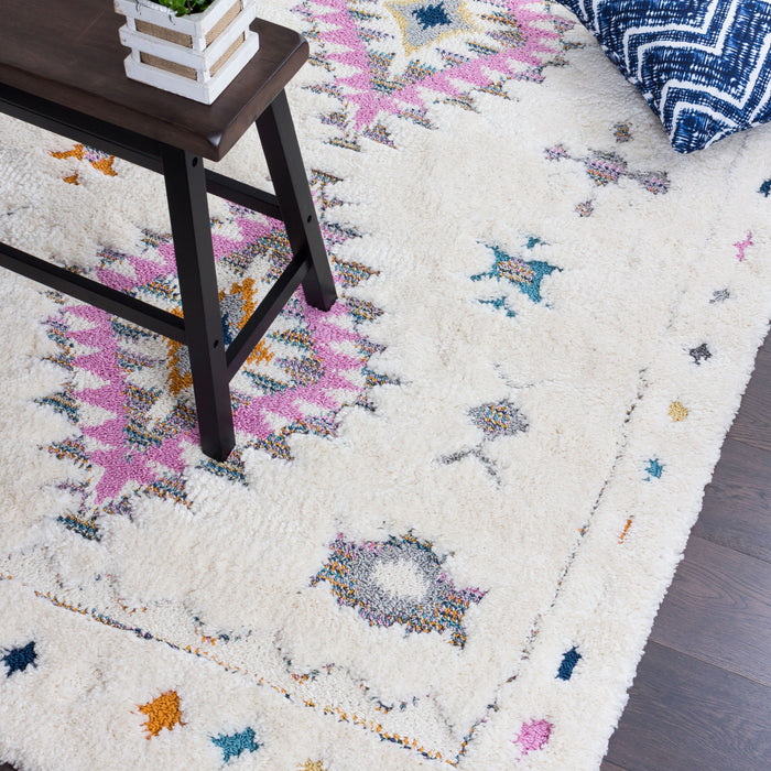 Lola Diamond 8x11 Area Rug