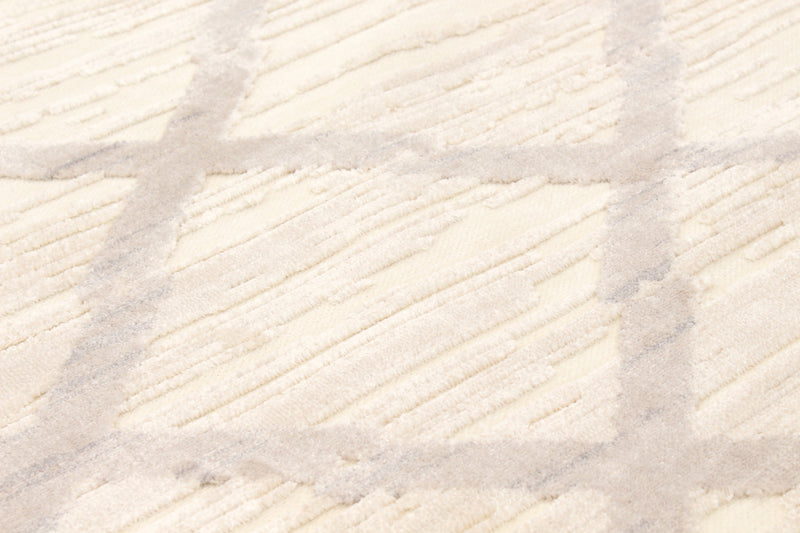 Kaden Ivory Area Rug - 6'3\" x 9'6\"