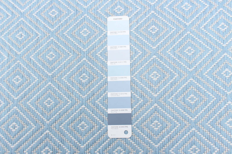 Neisha Diamond Light Blue Rug 5'3\" X 7'3\" Area Rug
