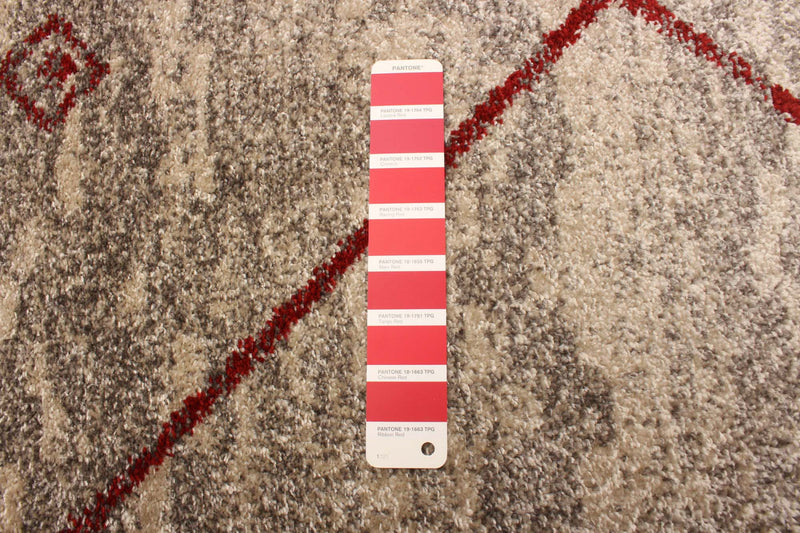 Grande Ivory/Red6'7\" X 9'6\" Area Rug
