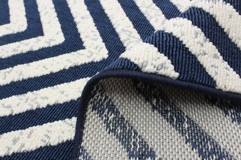 Dodie Blue-Ivory 4'7\" x 6'7\" Area Rug