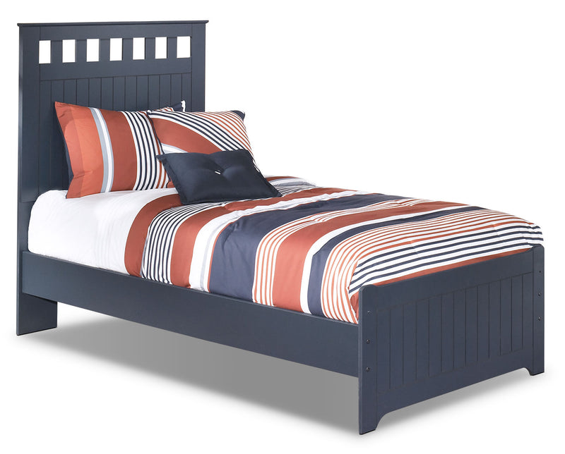 Leo 7-Piece Full Panel Bedroom Package