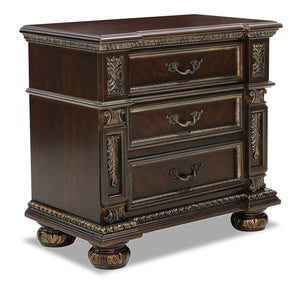 Wynn Bedside 3-Drawer Nightstand, 31