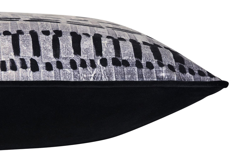 Dab Accent Pillow - Black
